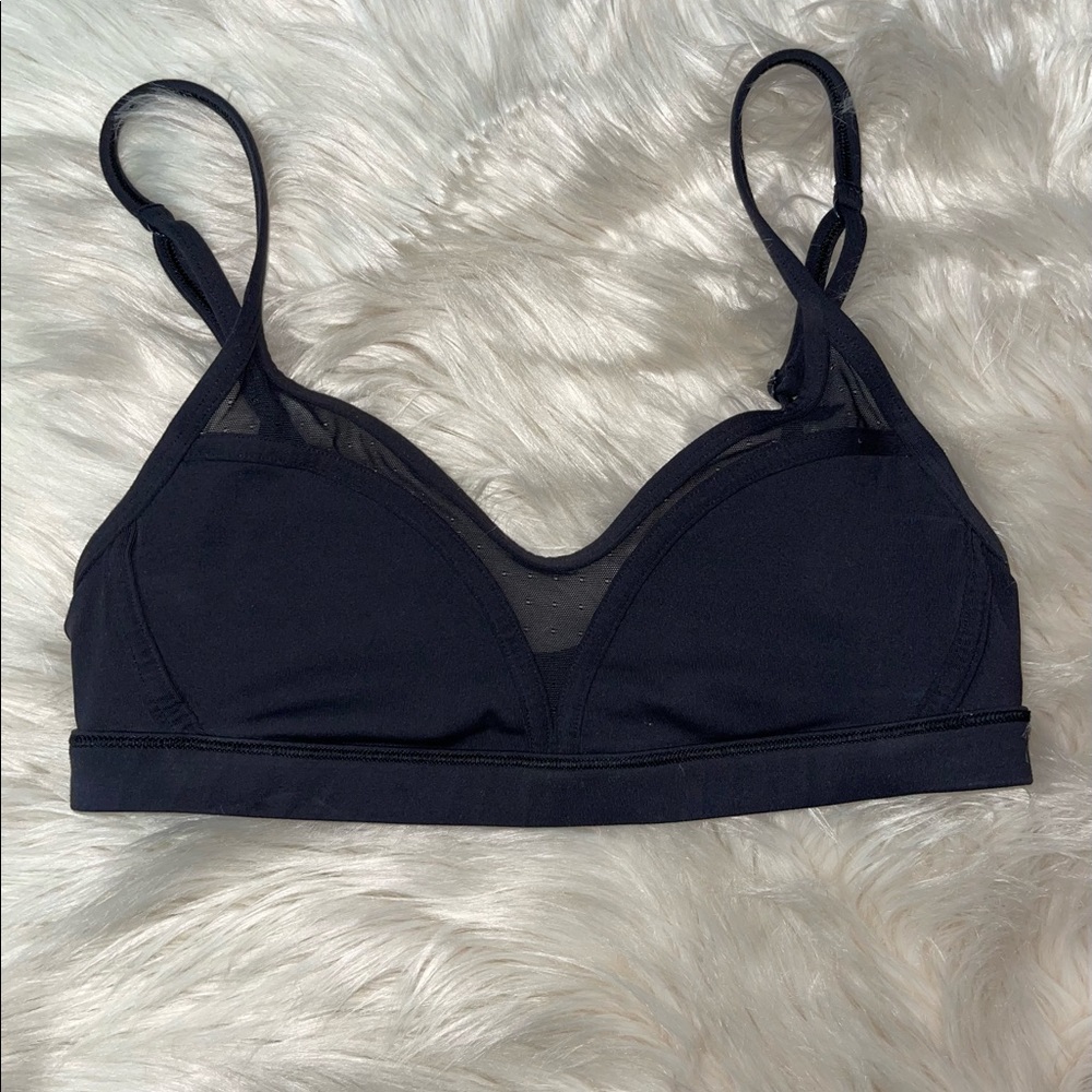 Lulu lemon sports bra size S
